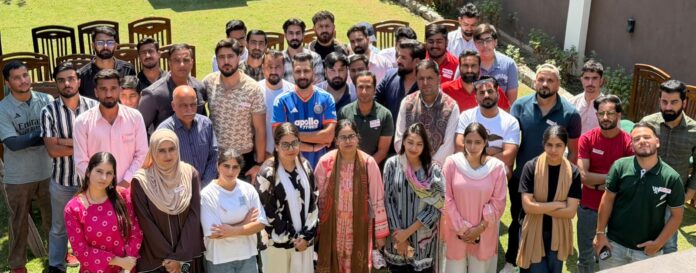 Team Red NGO meeting in Srinagar on restructuring leadership